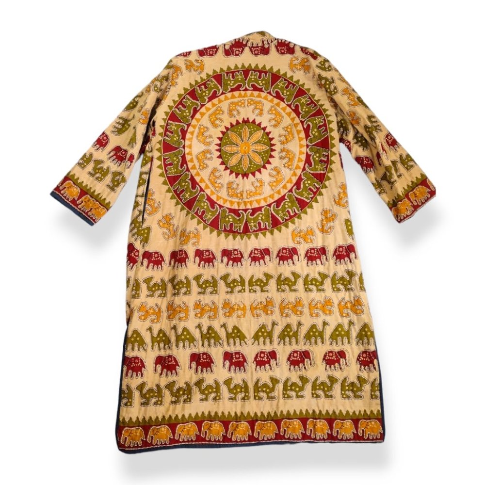Sold-vintage boho batik long-line patchwork quilted coat - Picture 5 of 9